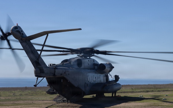 Steel Knight 25: Aces conduct forward arming and refueling point