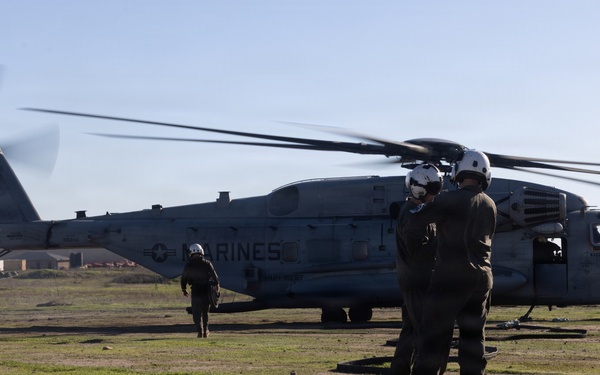 Steel Knight 25: Aces conduct forward arming and refueling point