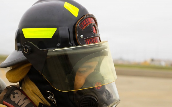 Steel Knight 25: MWSS-372 ARFF conducts simulated casualty drill at Mather node