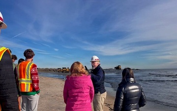 USACE performs Community Outreach at Carolina Beach