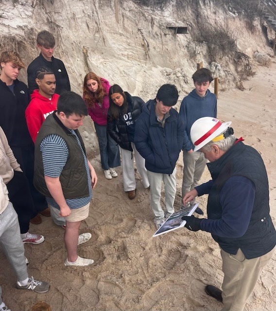 USACE performs Community Outreach at Carolina Beach