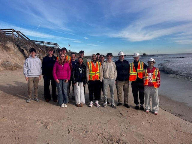 USACE performs Community Outreach at Carolina Beach