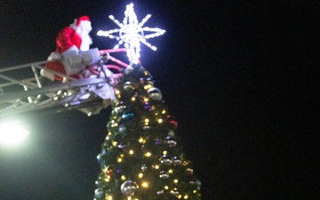 Christmas tree lighting at the Combat Center