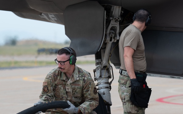 Fueling the Fight: 419th POL Team Earns Golden Derrick Award