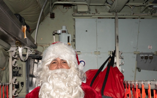 Santa collaborates with the 152nd Airlift Wing