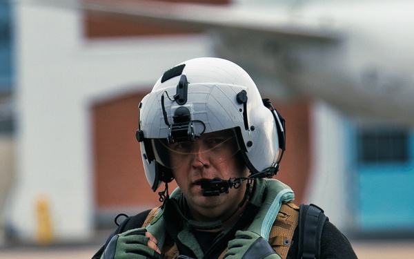 VX-1 conducts flight operations