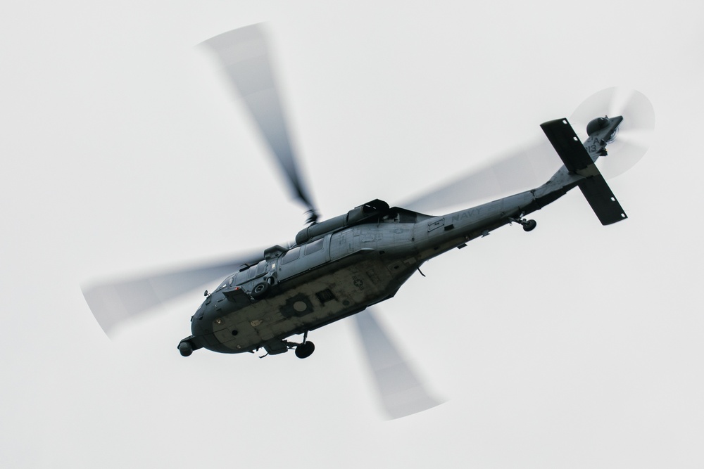 VX-1 conducts flight operations