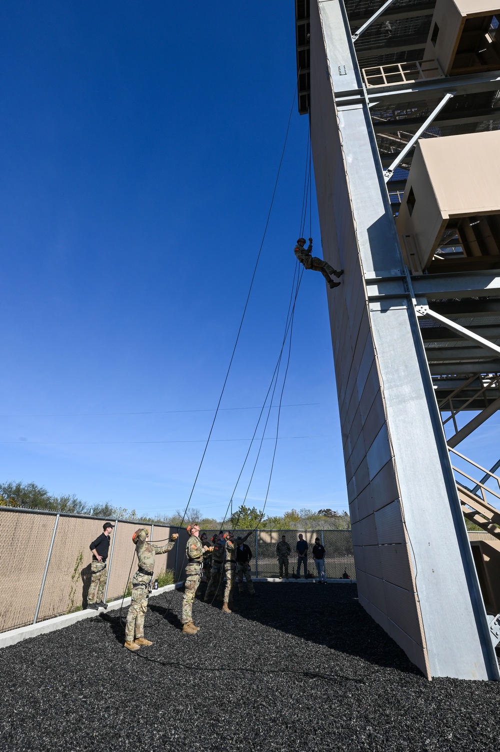 Special Warfare Zulu Course Trainees Rappel