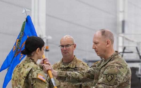A Father’s Legacy Takes Flight: Maine Guardsman Hands Command to His Daughter