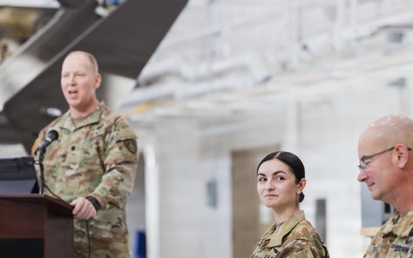 A Father’s Legacy Takes Flight: Maine Guardsman Hands Command to His Daughter