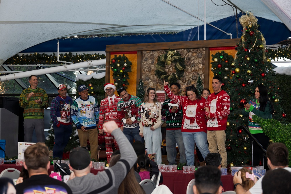 H&amp;HS MCAS Miramar hosts Holiday Party at SeaWorld 2025