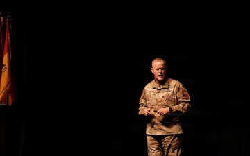 1AD hosts leadership seminar, Iron Summit, in El Paso