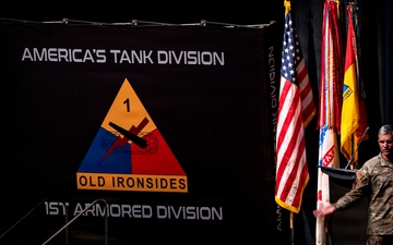 1AD hosts leadership seminar, Iron Summit, in El Paso