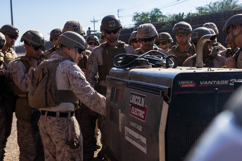 JTF-SB Marines train 1st CEB Marines in barrier reinforcement operations
