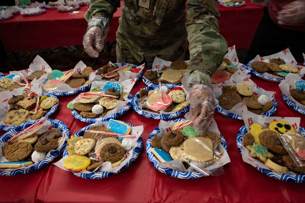 319th Reconnaissance Wing collects 7,300 cookies during Airmen Cookie Drive