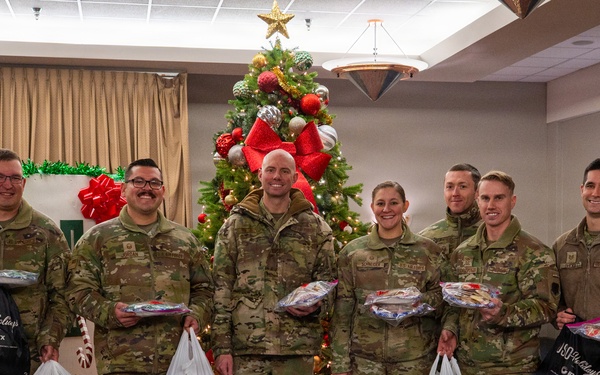 319th Reconnaissance Wing collects 7,300 cookies during Airmen Cookie Drive