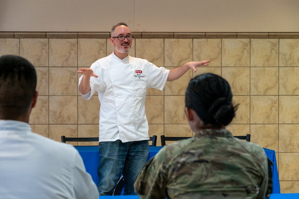 Fort Hood culinary specialists train with industry leaders