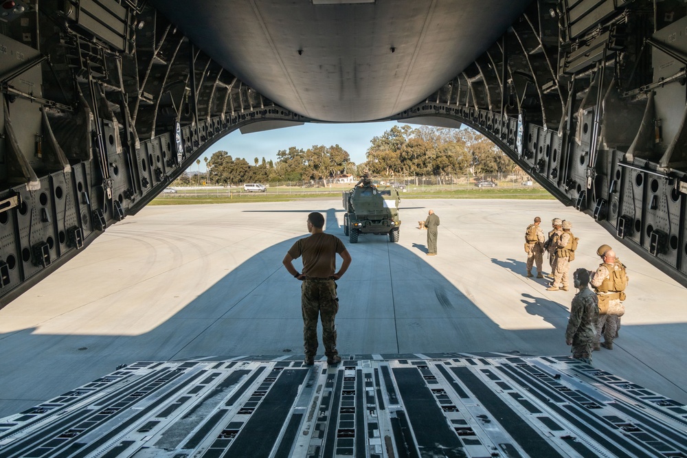 1st Bn., 11th Marines conduct HIRAIN during Steel Knight 25