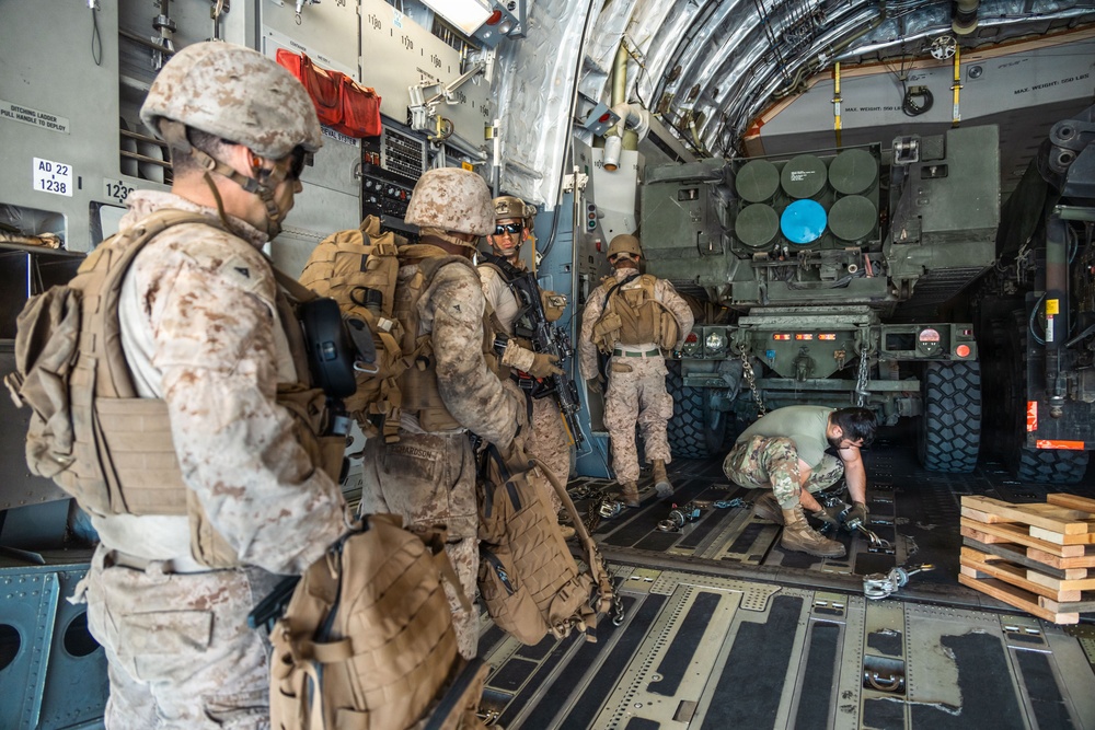 1st Bn., 11th Marines conduct HIRAIN during Steel Knight 25