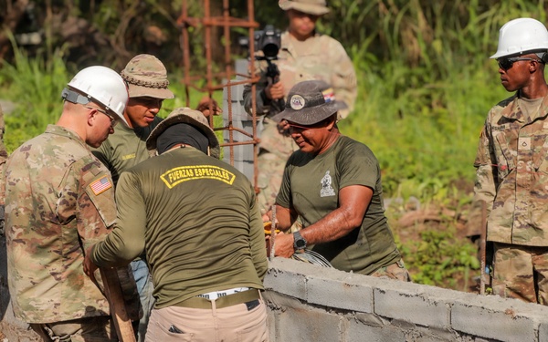 3rd Infantry Division Engineers Construct New Buildings with Panamanian Security Services