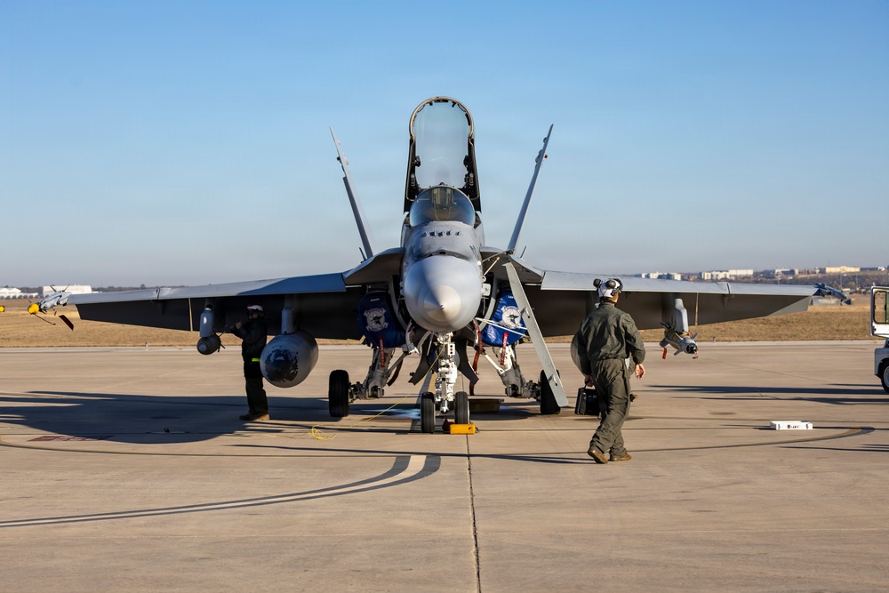 VMFA-112 Conduct Close-Air-Support Training