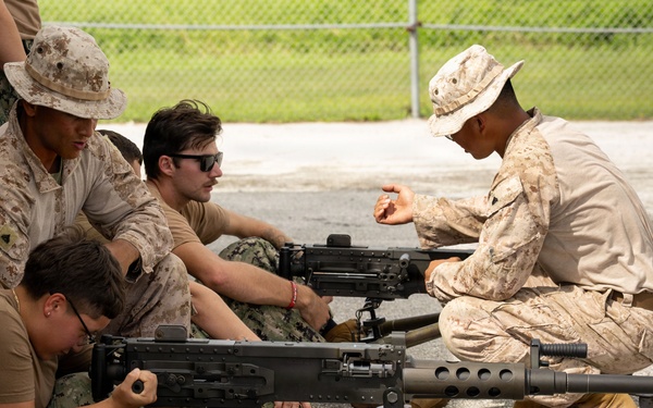 NMCB 133 trains on M2A1 .50 caliber machine guns