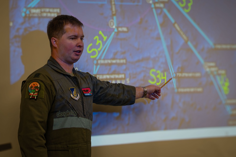 Briefed,Ready: US, ROKAF Aircrews Unite for OCD25 Operations