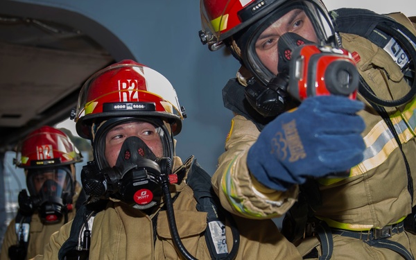 Sailors aboard USS Blue Ridge Conducts Damage Control Drills