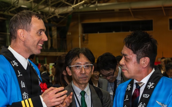 JMSDF Fleet Air Wing 4 Hosts Mochi Pounding Event