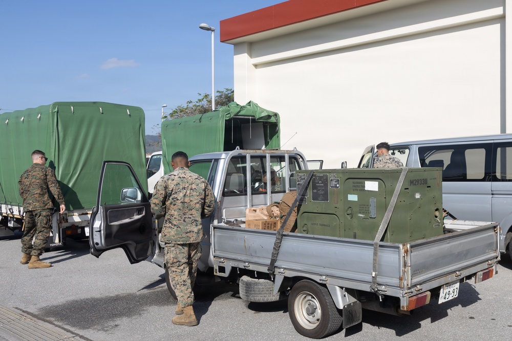 12th LLB Marines Participate in a Non-Tactical Vehicle Training Exercise