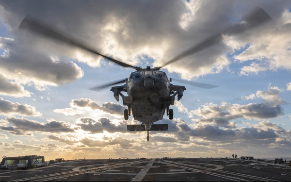 USS Dewey Conducts Routine Operations in the Pacific Ocean