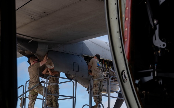 374 AEW maintainers ensure mission-ready aircraft during OCD25