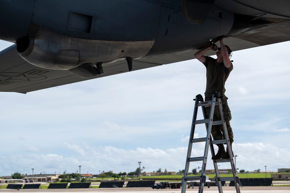 374 AEW maintainers ensure mission-ready aircraft during OCD25