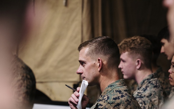 11th MEU Marines, Sailors Conduct Concept of Operations Brief