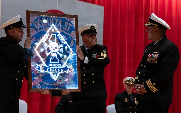 USS Ralph Johnson (DDG 114) Conducts Change of Command Ceremony