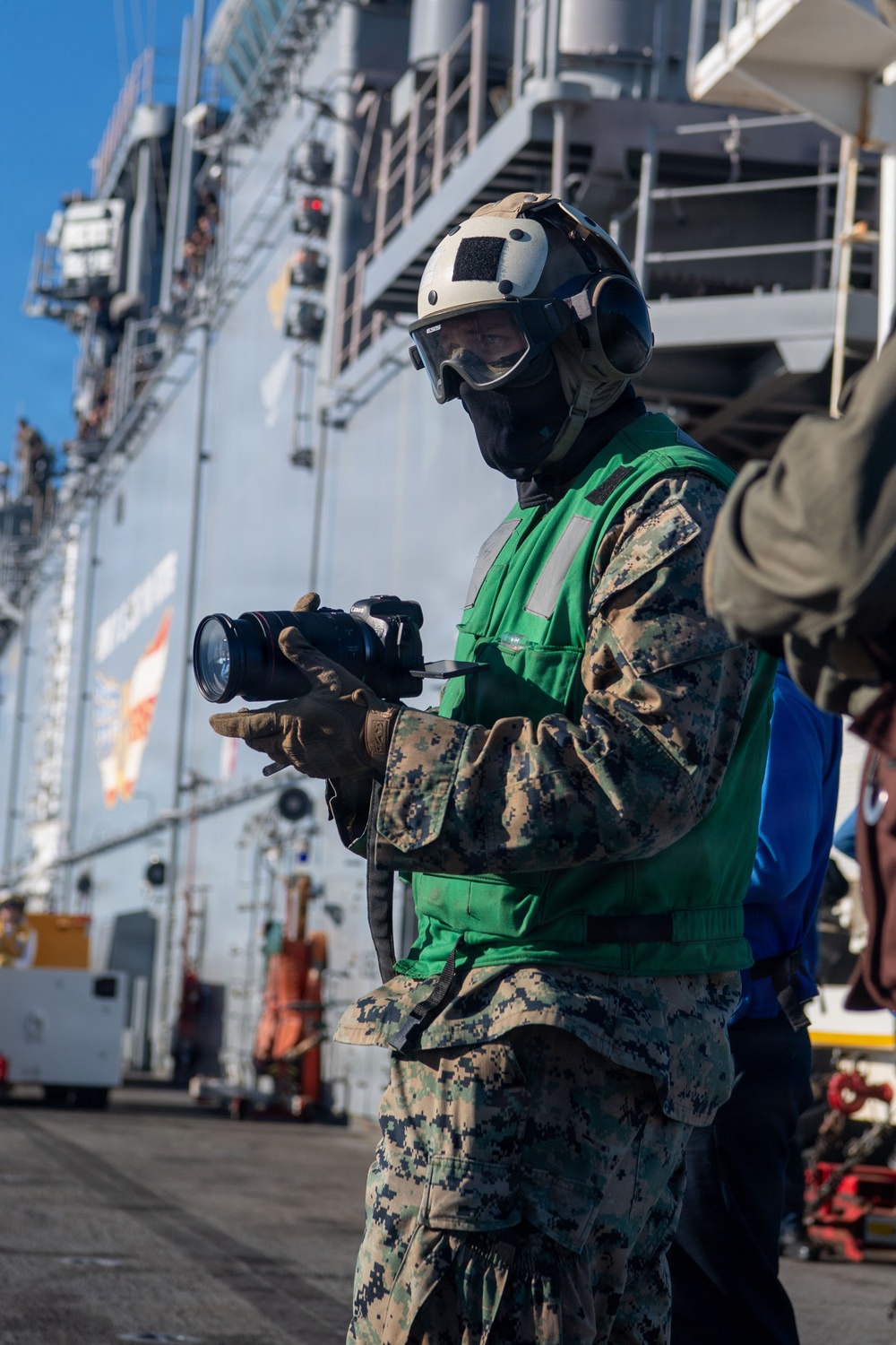 Boxer Conducts Flight Operations