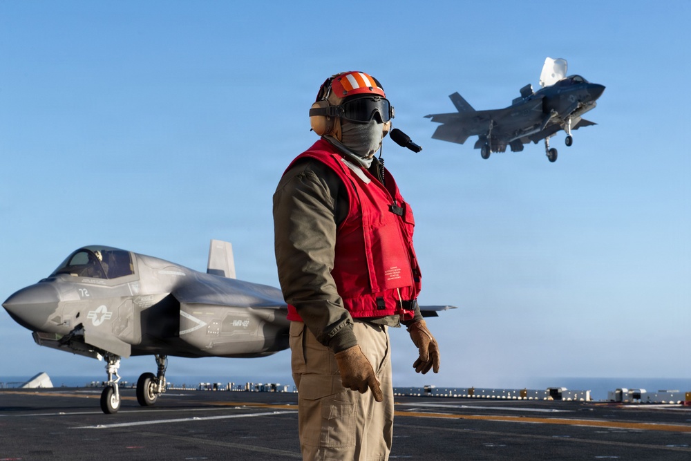USS Boxer Conducts Flight Operations