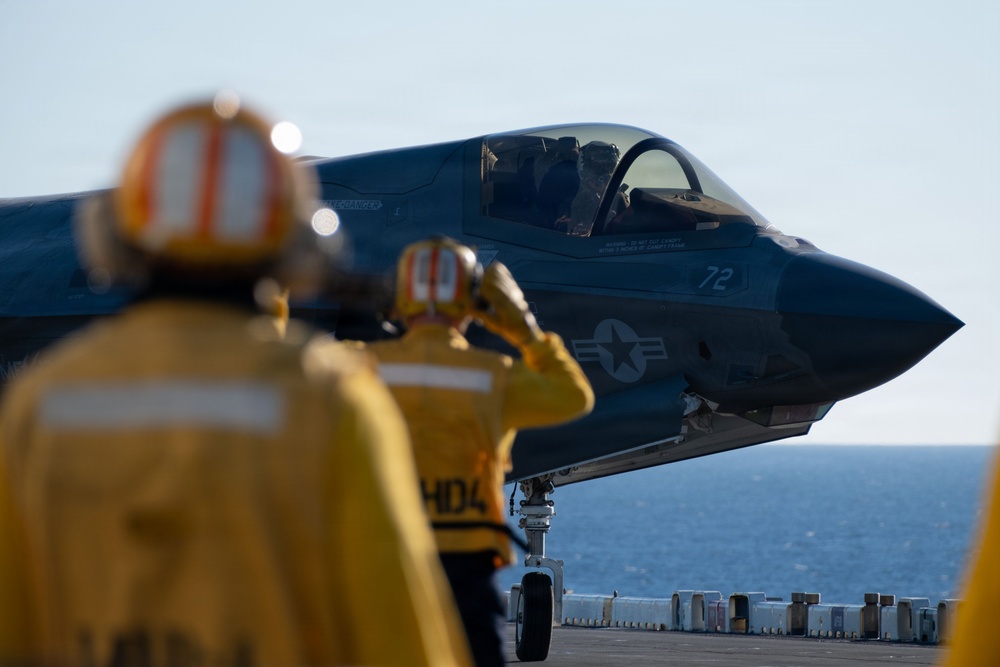 USS Boxer Conducts Flight Operations