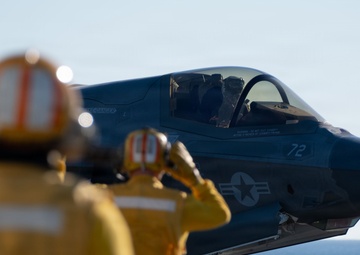 USS Boxer Conducts Flight Operations