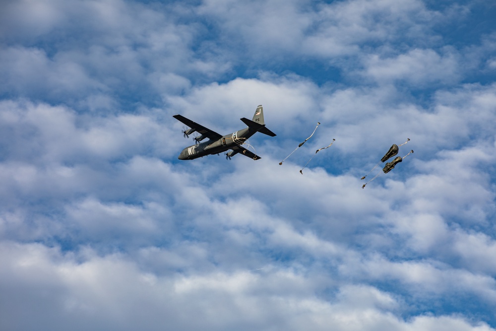 U.S. and Allied paratroopers conduct multinational holiday jump in Italy.