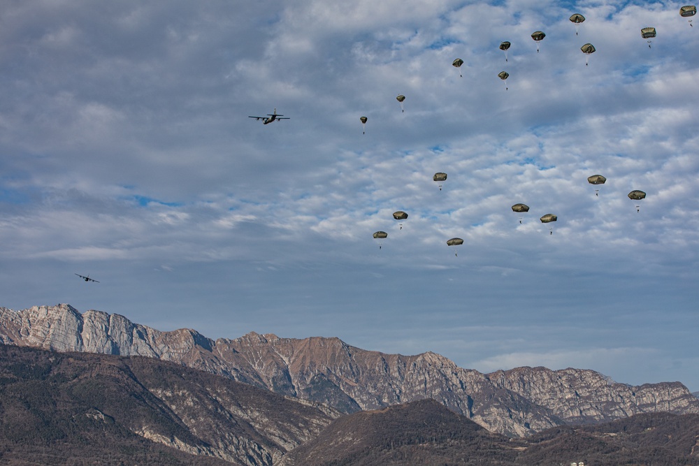 U.S. and Allied paratroopers conduct multinational holiday jump in Italy.