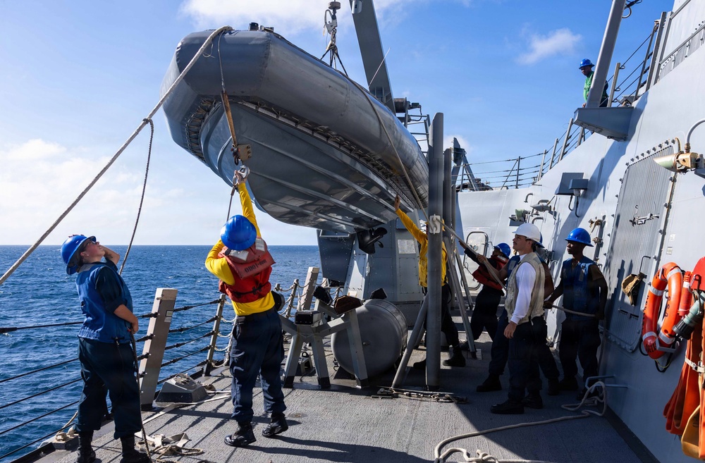 USS Rafael Peralta (DDG 115) Small Boat Operations