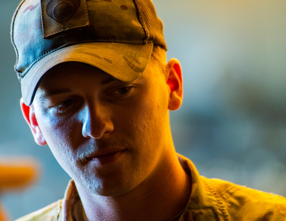 Joint UH-60 Black Hawk training enhances coordination between Army and 39th EOD