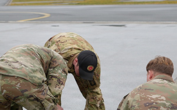 C/1-214th GSAB conducts MEDEVAC training with 101st Airborne Division