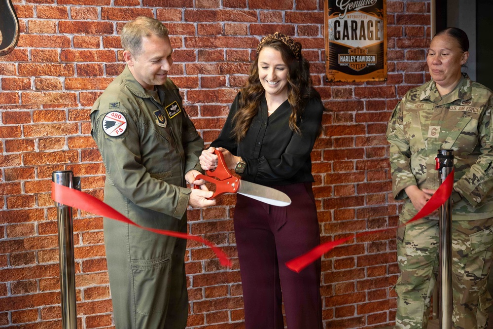 Brick House lounge reopens at Spangdahlem Air Base