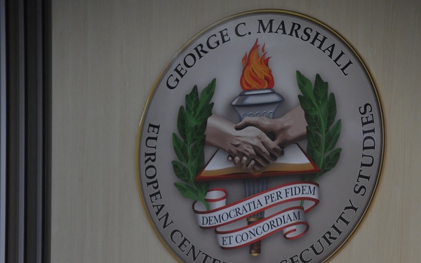 Final Alumni Scholar of 2025 Presents Research