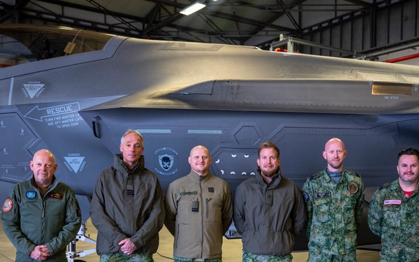 F-35 Cross-Servicing Demo: Great Success