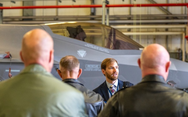 F-35 Cross-Servicing Demo: Great Success