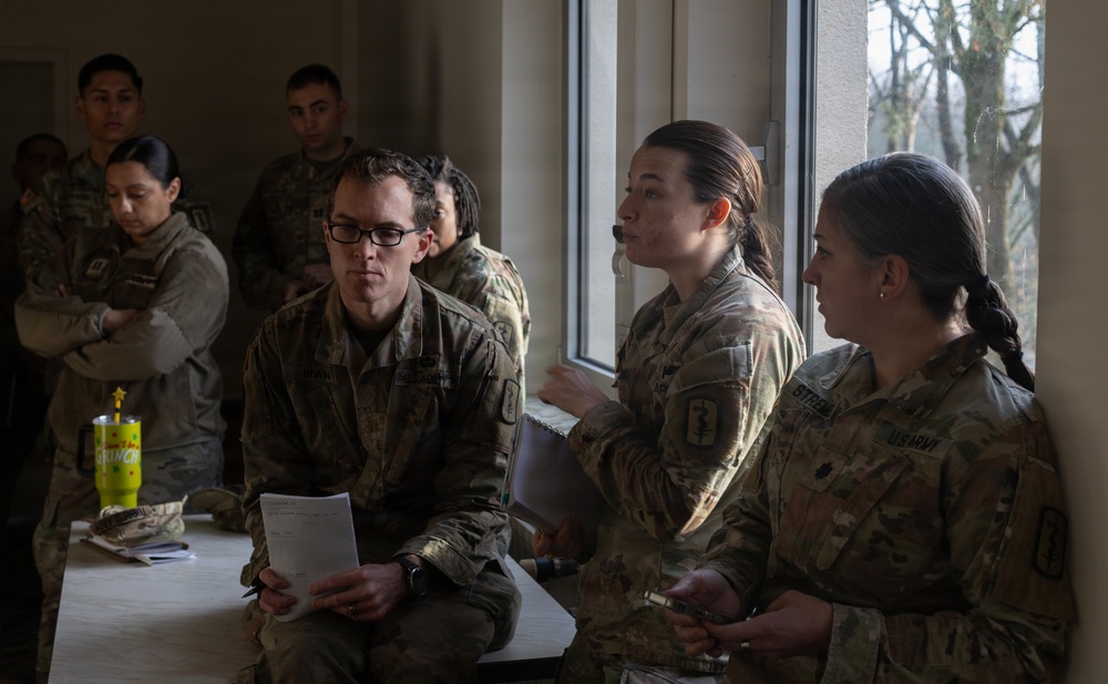 Lt. Gen. (Ret.) Dingle Leader Professional Development Seminar