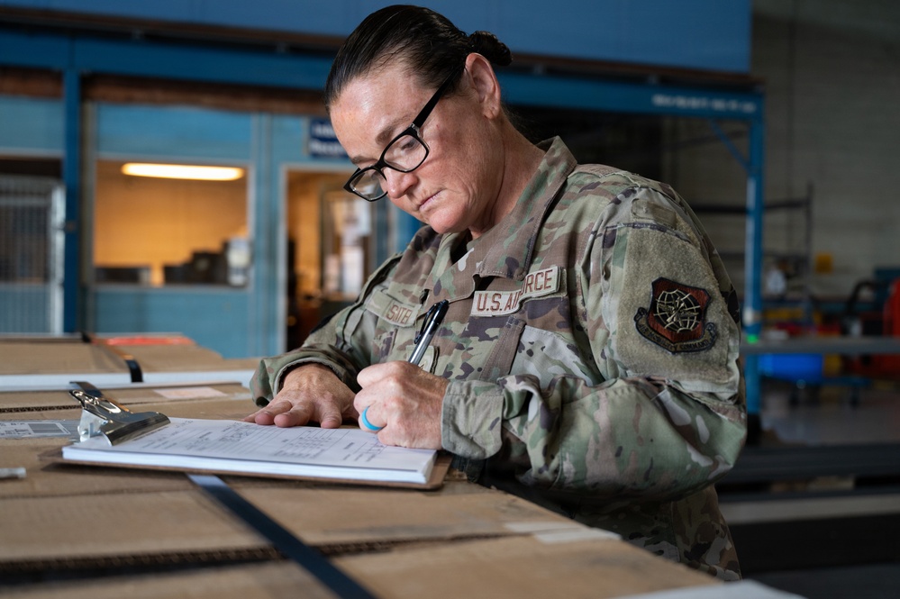 6th Logistics Readiness Squadron cargo promotes mission readiness